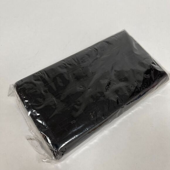 Premiere Prop Co. Darice Black Velvet 18 Ring Holder Display - Picture 4 of 5